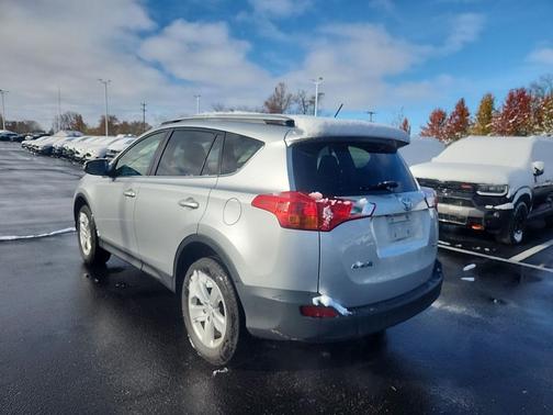 2013 Toyota RAV4 XLE
