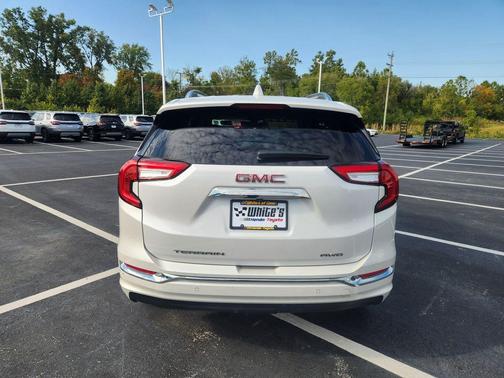 2022 GMC Terrain Denali