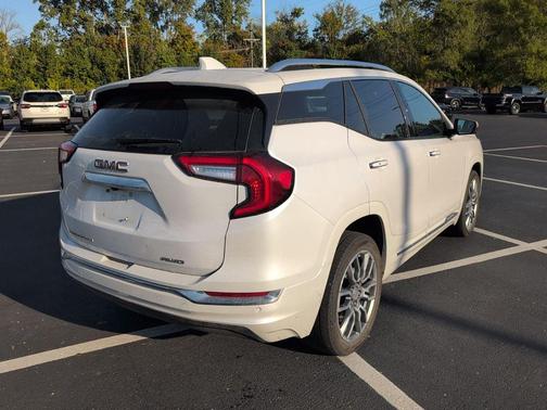 2022 GMC Terrain Denali