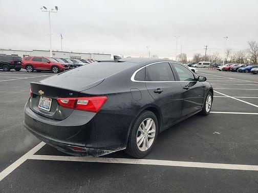 2017 Chevrolet Malibu 1LT