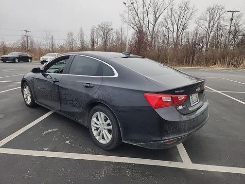 2017 Chevrolet Malibu 1LT