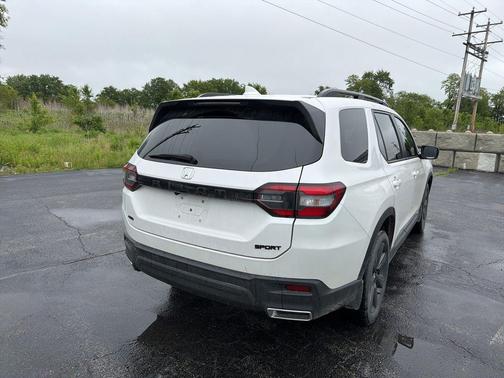 Platinum White Pearl 2025 Honda Pilot Sport