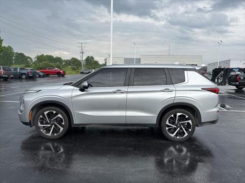 2022 Mitsubishi Outlander ES 2.5 S-AWC