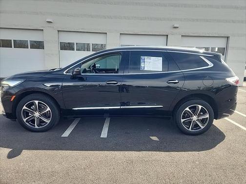 2022 Buick Enclave AWD Essence