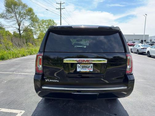 Onyx Black 2019 GMC Yukon Denali