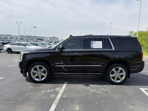 Onyx Black 2019 GMC Yukon Denali