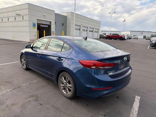 2017 Hyundai ELANTRA Value Edition