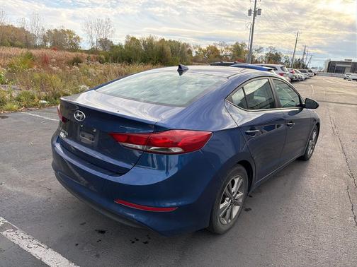 2017 Hyundai ELANTRA Value Edition