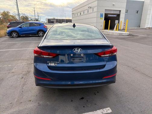2017 Hyundai ELANTRA Value Edition