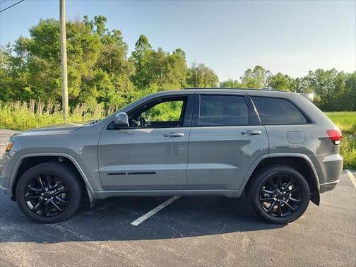 2020 Jeep Grand Cherokee Altitude