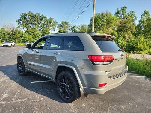 2020 Jeep Grand Cherokee Altitude