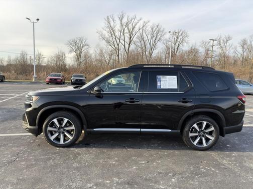 2024 Honda Pilot Touring 8-Passenger