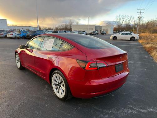 2022 Tesla Model 3 Long Range