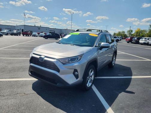 2021 Toyota RAV4 Hybrid XLE Premium