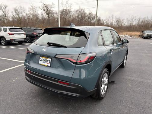 2023 Honda HR-V LX