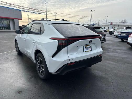 2026 Toyota bZ XLE Plus