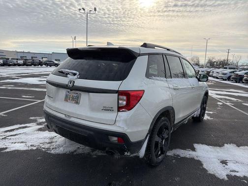 2019 Honda Passport Elite