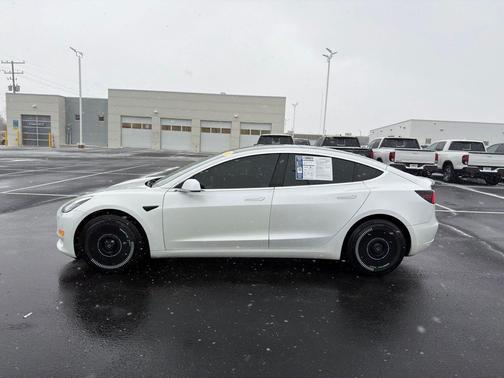 2020 Tesla Model 3 Performance