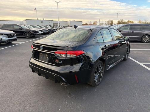2023 Toyota Corolla Hybrid SE
