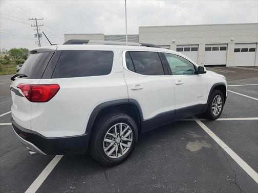 2019 GMC Acadia SLE-2