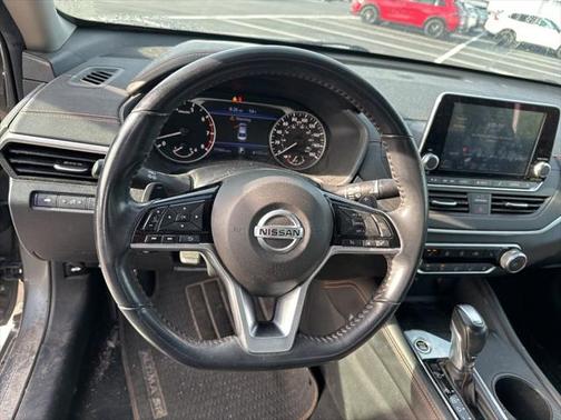 2020 Nissan Altima SR VC-Turbo FWD
