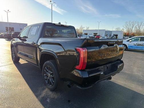 2023 Toyota Tundra Platinum