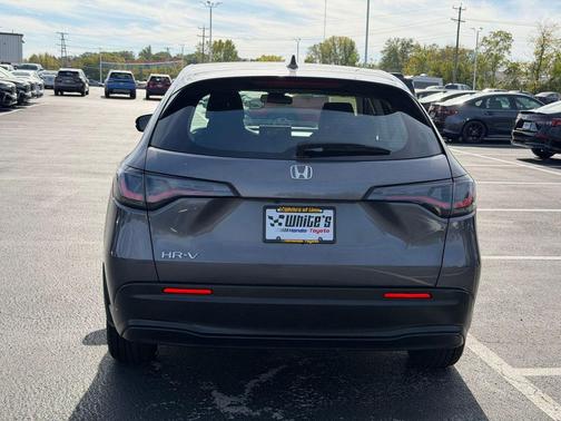 2025 Honda HR-V LX