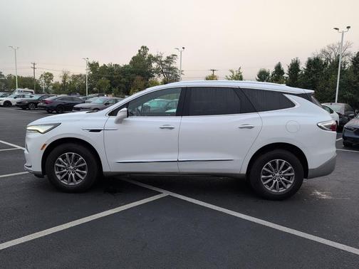 2023 Buick Enclave Essence FWD