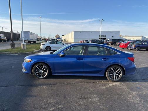 2022 Honda Civic Touring