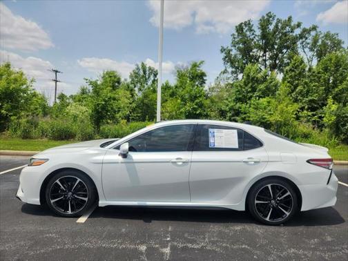 2019 Toyota Camry XSE