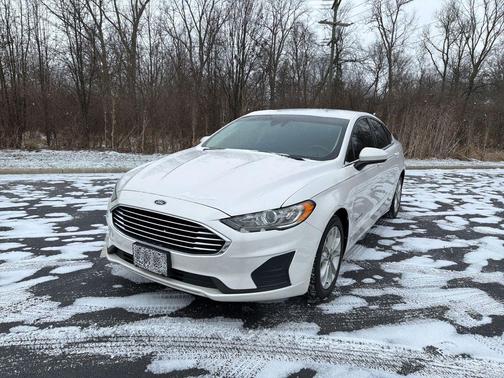 2019 Ford Fusion Hybrid SE