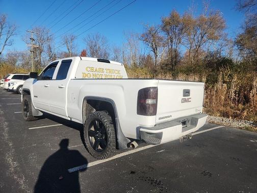 2017 GMC Sierra 1500 SLE