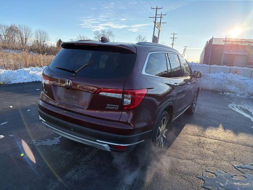 2019 Honda Pilot Touring 8-Passenger