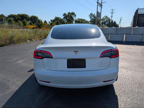 2023 Tesla Model 3 Standard Range