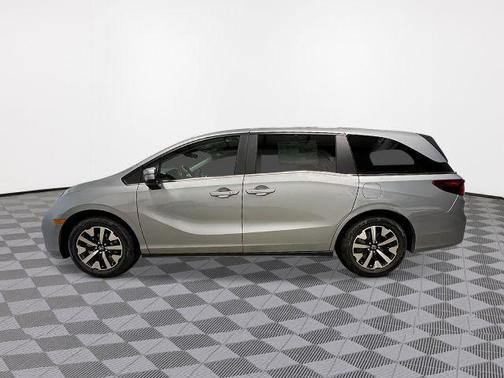 Silver Metallic 2026 Honda Odyssey EX-L
