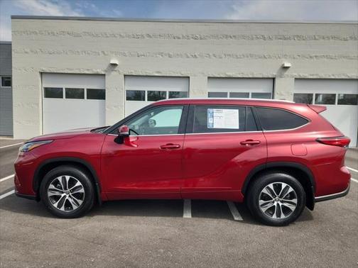 2020 Toyota Highlander XLE