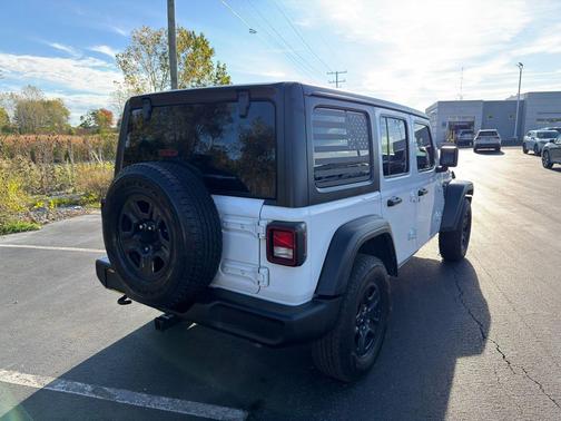 2018 Jeep Wrangler Unlimited Sport