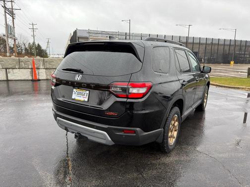 2024 Honda Pilot TrailSport