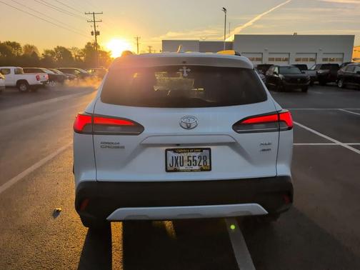 2022 Toyota Corolla Cross XLE