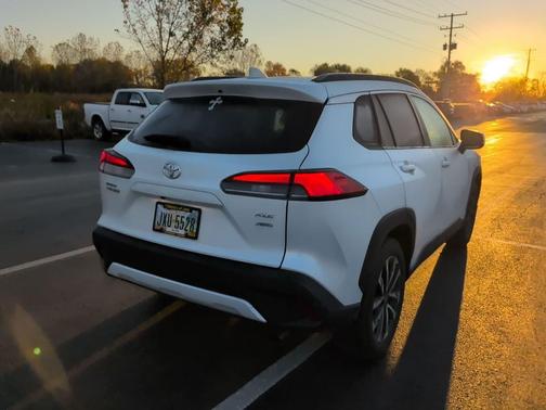 2022 Toyota Corolla Cross XLE
