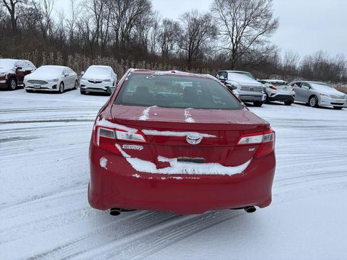 2014 Toyota Camry SE