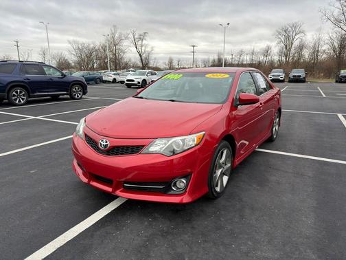 2014 Toyota Camry SE