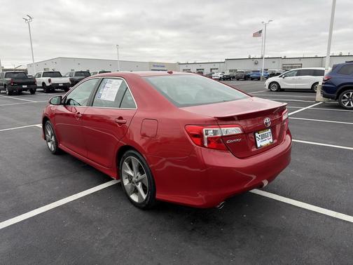 2014 Toyota Camry SE