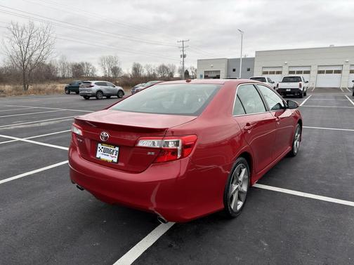 2014 Toyota Camry SE