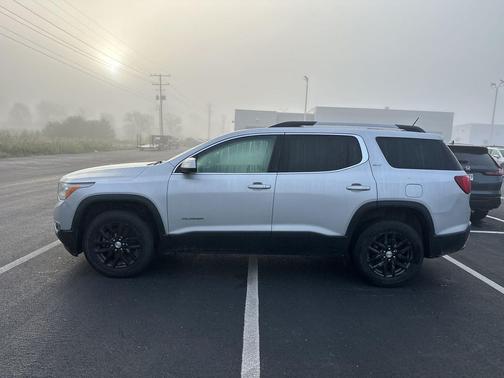 2018 GMC Acadia SLT-1