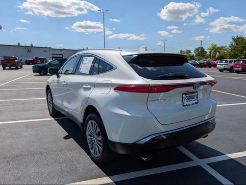 2022 Toyota Venza XLE