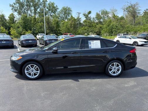 Shadow Black 2018 Ford Fusion SE
