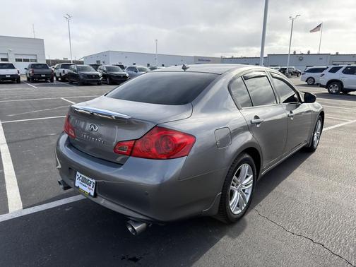 2013 INFINITI G37x Base