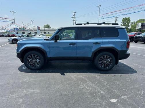 2025 Toyota Land Cruiser Base