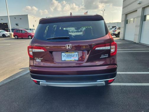 2021 Honda Pilot AWD Elite